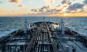 Asia FX Talk - Shipping rates surge